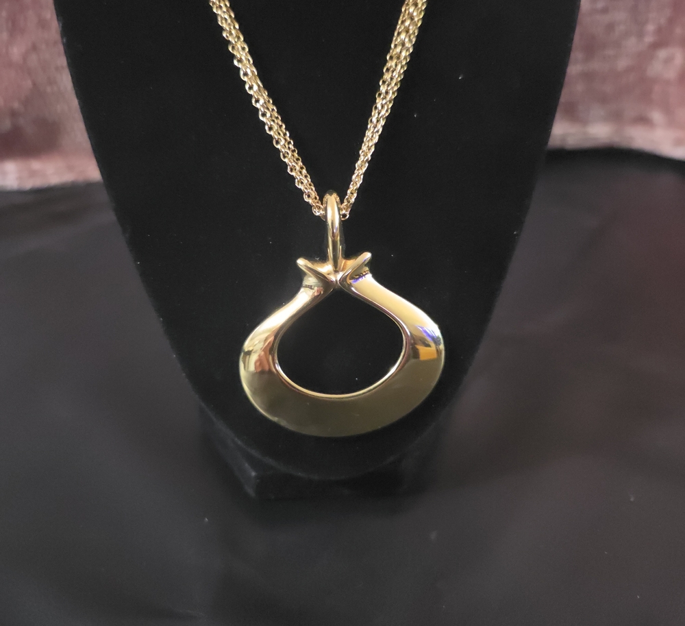 Polished Gold Drop Pendant Necklace for Women